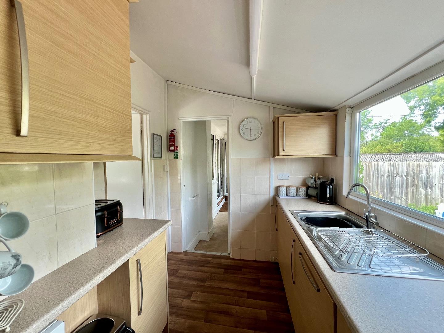 Ewenny Cross, Ewenny, Vale of Glamorgan, CF35 5AB